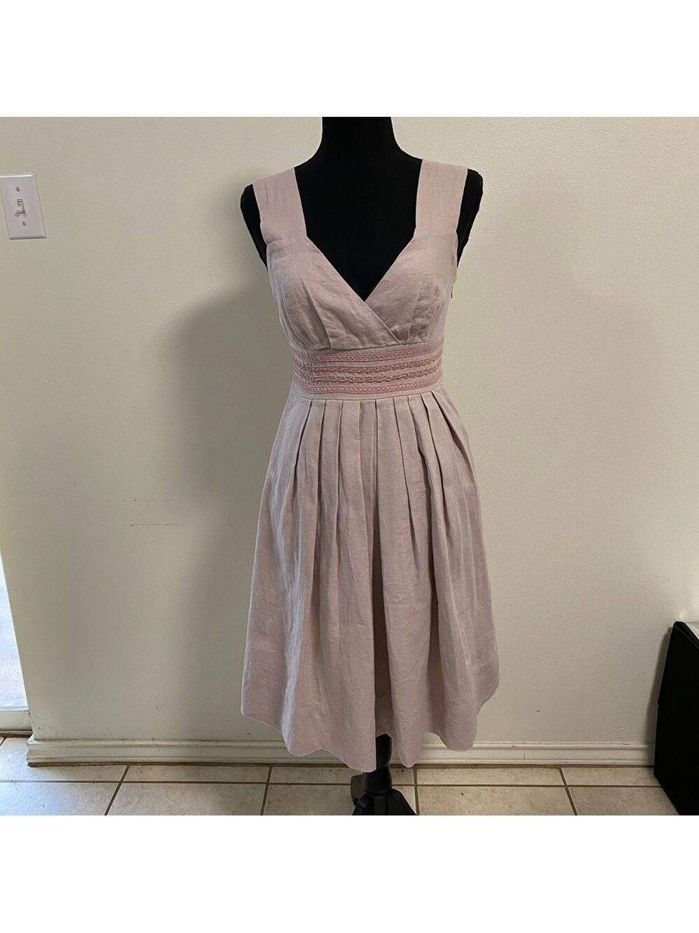 Sundance Dress Women’s Size 4P Mauve Pink 100% Linen Dress Fit and Flare